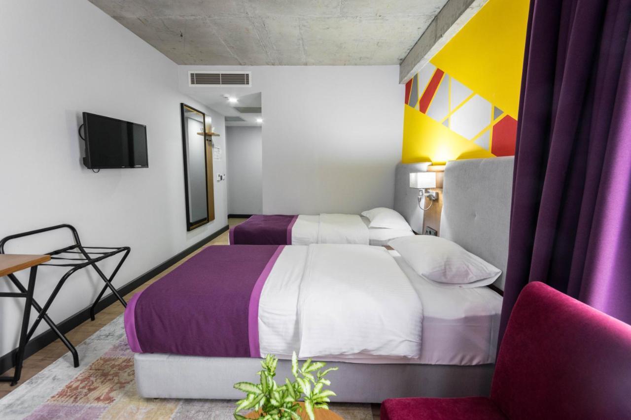 Hotel Adora تبليسي المظهر الخارجي الصورة
