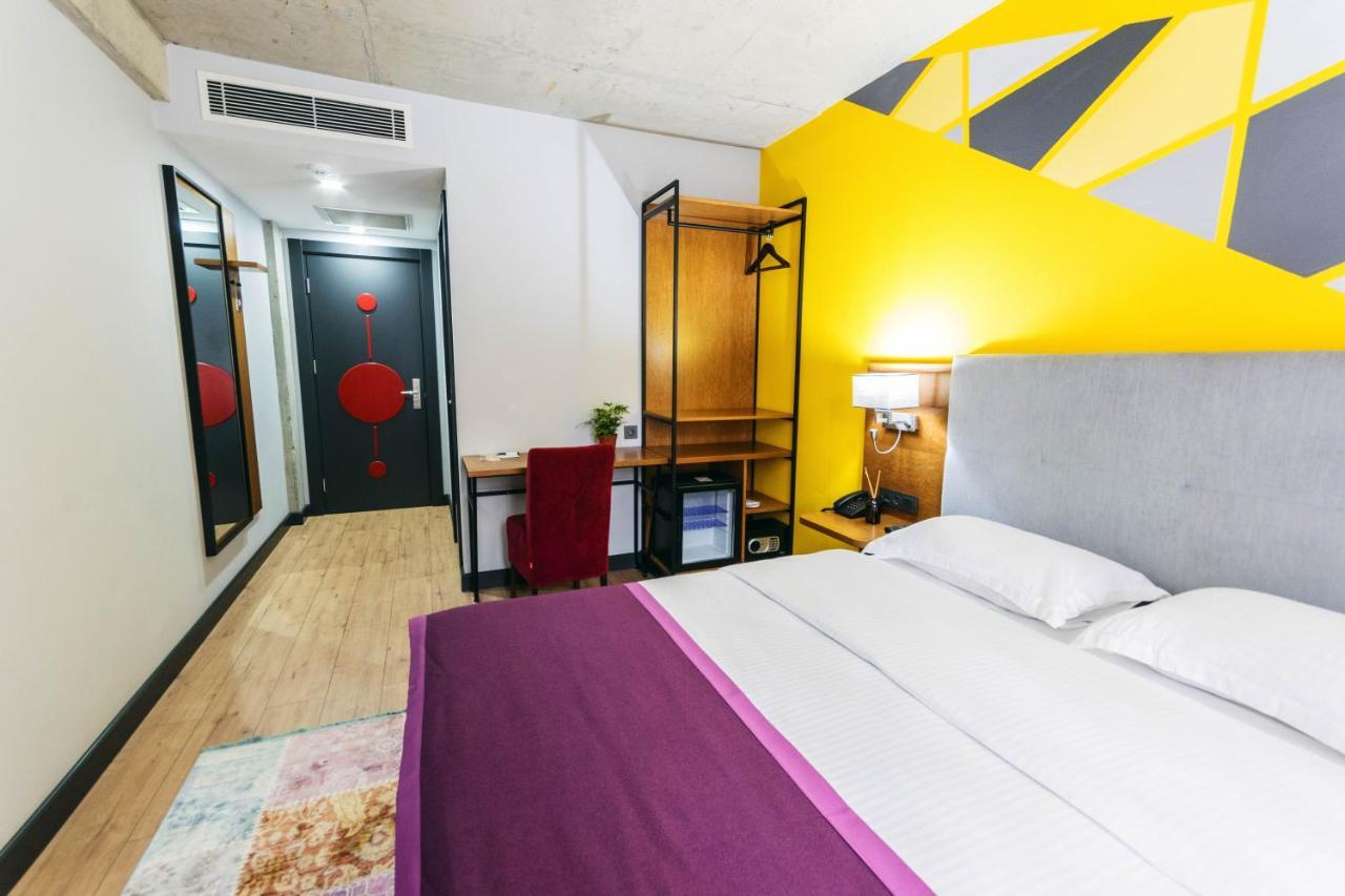 Hotel Adora تبليسي المظهر الخارجي الصورة